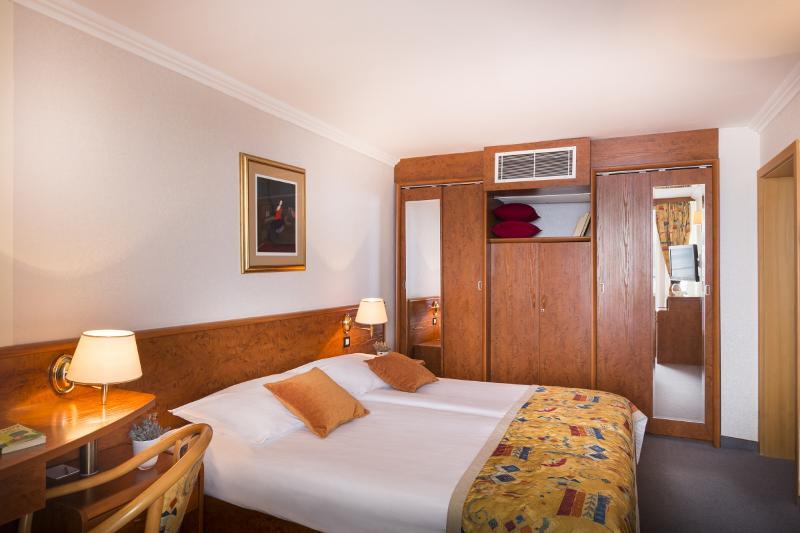 Sunny Baska Hotel Εξωτερικό φωτογραφία